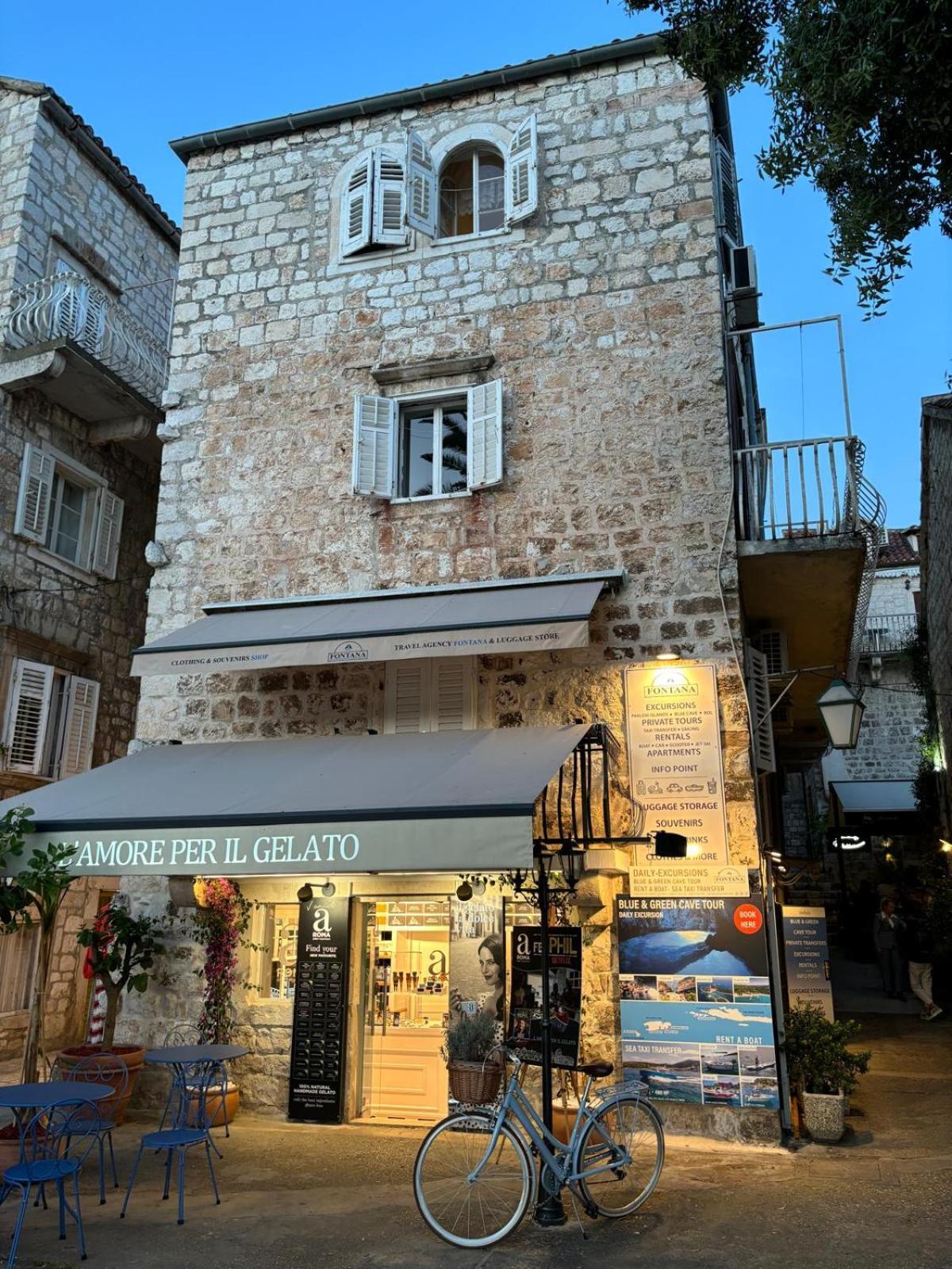 Riva Yacht Hvar Town Apartment Eksteriør billede